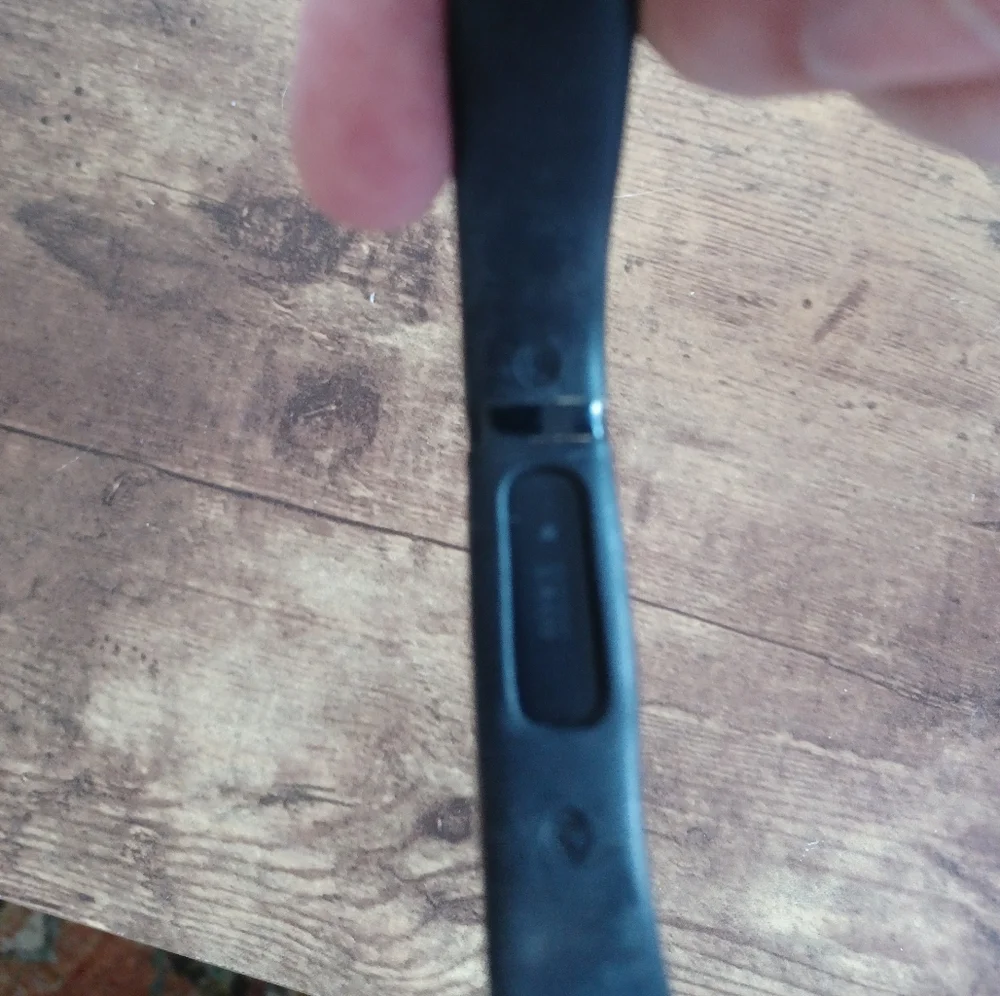 Fitbit Flex w/ black strap I will throw in a set extra straps